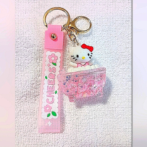 Hello Kitty Key chain Wristlet  Design Bathtub Bubbles New - Picture 3 of 7